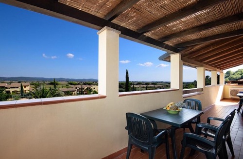 Suvereto Apartment | Apartments 4 beds, first floor with private outdoor area, in Residence with swimming-pool