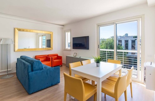Quartiere XX Ardeatino Apartment | Apartments 500 meters from metro laurentina.