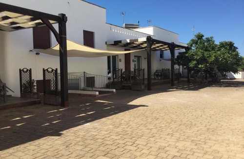 Posto Rosso House | Appartamenti a 50 mt dal mare a Posto Rosso