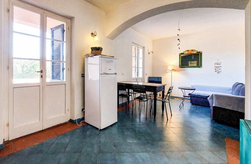Bagno-Sprizze Apartment | APPARTAMENTI LE LOGGE - LE LOGGE PIANO AMMEZZATO