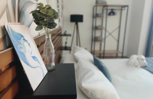 Cinecitta Apartment | Appartamento agli Acquedotti, con giardino privato