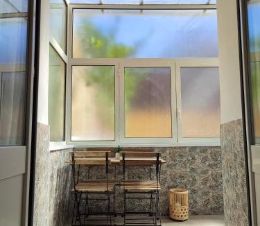 Cinecitta Apartment | Appartamento agli Acquedotti, con giardino privato