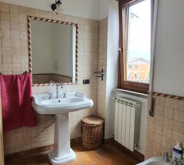 Rome Province Apartment | Appartamento con terrazzo