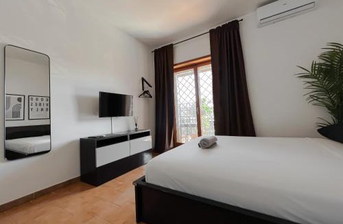 Zona XVI Torrenova House | Appartamento di design