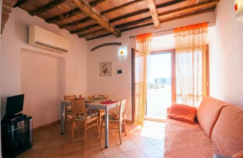 Rio Marina Apartment | Appartamento Il Sasso a Rio Marina