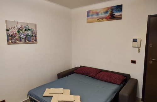 Pomezia Apartment | Appartamento Magnolia 210