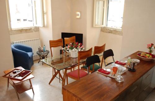 Rione VII Regola Apartment | Appartamento Piazza Farnese