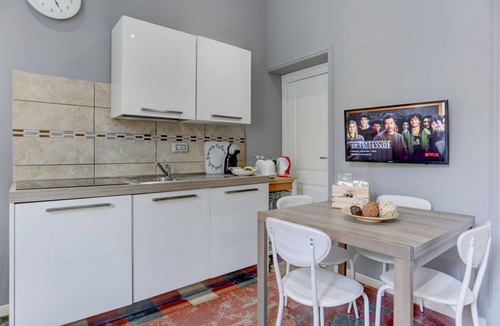 Celio Apartment | APPARTAMENTO SANTI QUATTRO 1 - HOME AND MORE