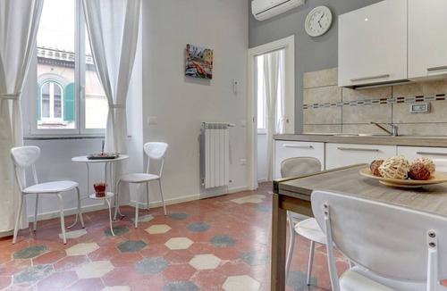 Celio Apartment | APPARTAMENTO SANTI QUATTRO 1 - HOME AND MORE