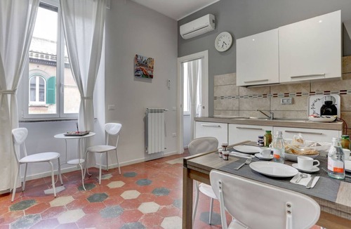 Celio Apartment | APPARTAMENTO SANTI QUATTRO 1 - HOME AND MORE