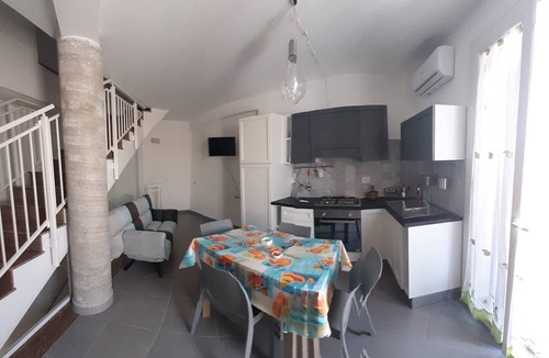 Avola Apartment | Appartamento Sciesa 2° Piano Climatizzata - Wi-fi