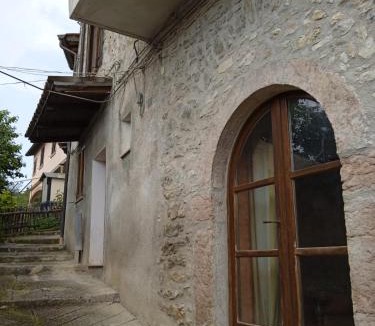 Precetto Apartment | Appartamento Storico a Valle San Martino di Spoleto