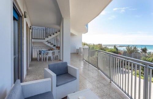 Scala di Furno Apartment | Apt Levante vista mare - Salento Reservation