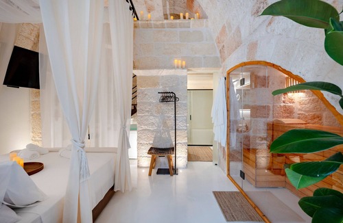 Polignano a Mare Bed & Breakfast | Archè Luxury Private Spa Suite in Polignano a Mare