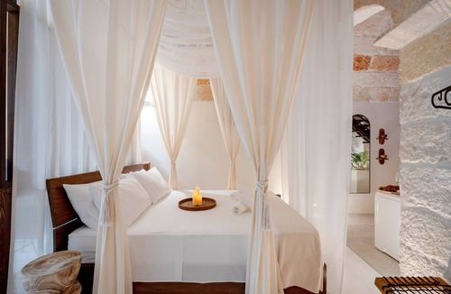 Polignano a Mare Bed & Breakfast | Archè Luxury Private Spa Suite in Polignano a Mare