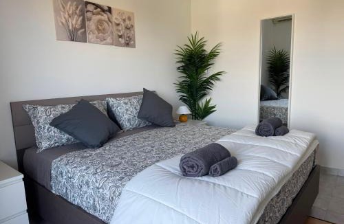 Zona XV Torre Maura Apartment | Aripen House