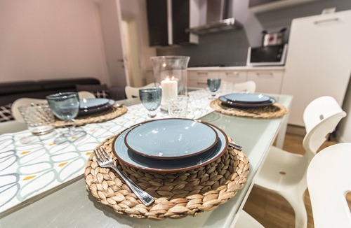 Castello Apartment | Arsenale Design Apartment R&R