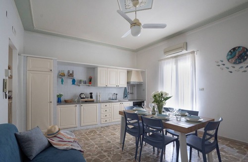 Aci Trezza Apartment | At 30 MT from the sea Apartment 6 places in Aci Trezza