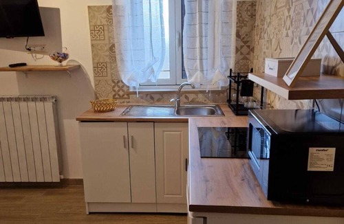Fiumicino Apartment | At 5 minutes from the airport fiumicino/roma ,single house 50 sqm , with garden.
