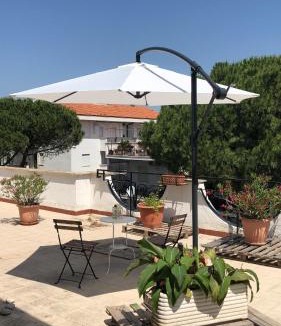 Santa Marinella Apartment | ATTICO TerraceMare - Your GreekTavernaStyle penthouse with seaview!