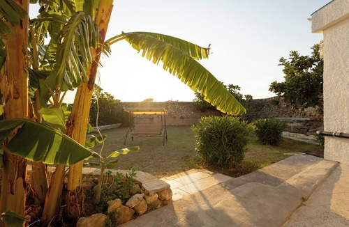 Polignano a Mare Villa | AULONA TOURIST APARTMENT: YOUR RETREAT BETWEEN THE SEA AND PUGLIAN TRADITION