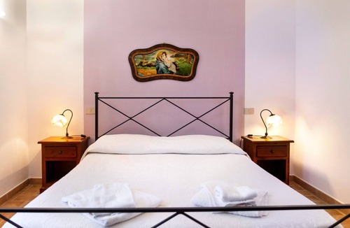 Roccastrada House | Aurora Apartment in Maremma with Garden, Shared Pool and Wi-Fi