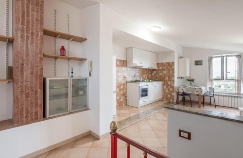 Castelnuovo di Porto Apartment | Awesome Apartment In Castelnuovo Di Porto