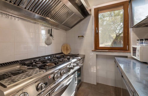 Capodimonte House | Awesome home in Capodimonte (VT)