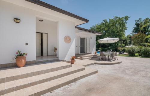 Villa Santa Lucia House | Awesome Home In Villa S Lucia