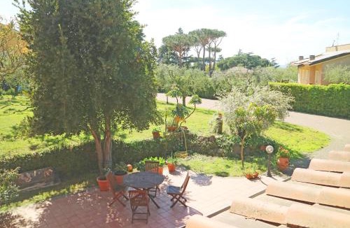 Marino Bed & Breakfast | B&B Ai Glicini Castelli Romani