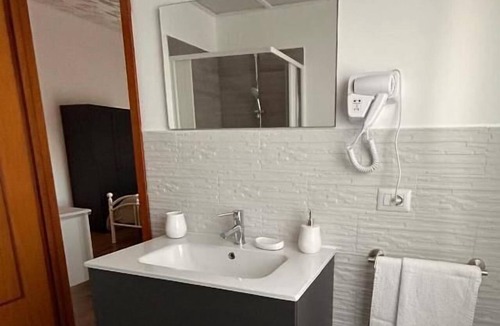 Isola Sacra Bed & Breakfast | B&B AIRPORTANDGO