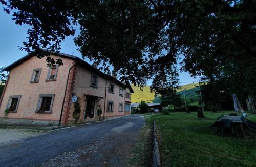Rocca di Botte Bed & Breakfast | B&B Calecatine