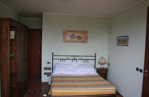 Torriana Bed & Breakfast | B&B CASA DEL BOSCHETTO