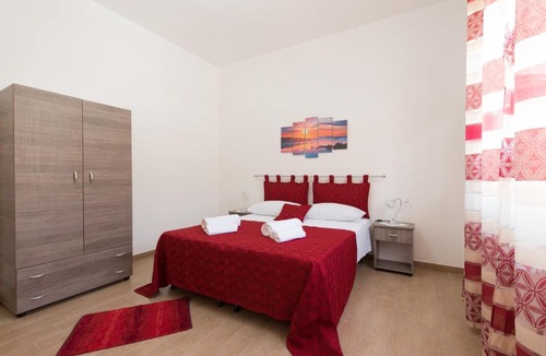 Trapani Bed & Breakfast | B&B Gli Ontani