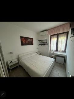 Monte Sacro Bed & Breakfast | B&B metro B fronte metro