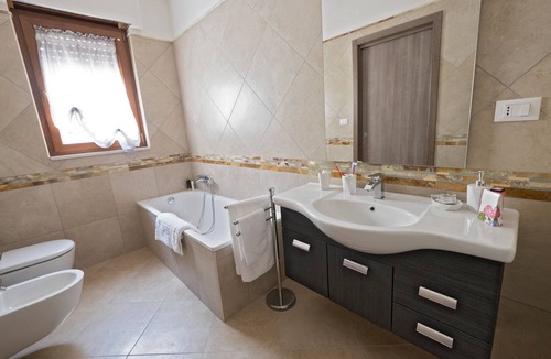 Villa Castelli Bed & Breakfast | B&B Monte Castello