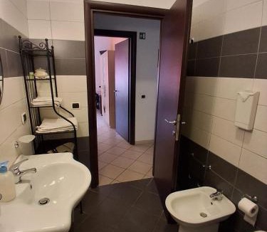 Zona XXXIII Acilia Sud Bed & Breakfast | B&B Salviani