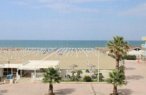 Margherita di Savoia Bed & Breakfast | B&B Via Veneto