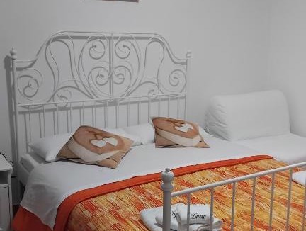 Castellabate Bed & Breakfast | B&B Zurro " con piscina e relax vicino al mare"