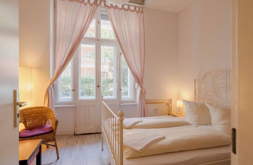 Friedrichshain Hostel | BackpackerBerlin