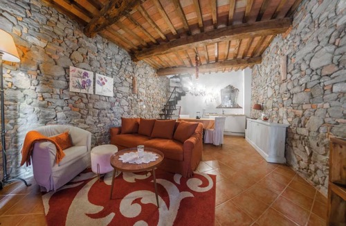 Bagnaia Cottage | Barn - small farmhouse in the woods
