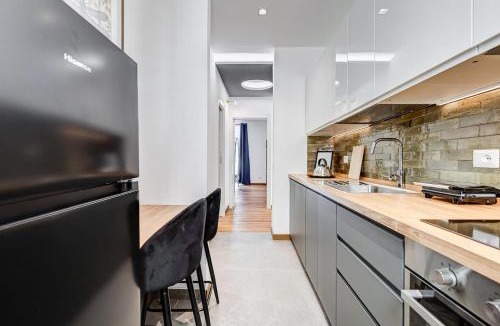 Testaccio Apartment | BDC - Dragonfly 3BDR 2BATH at Testaccio
