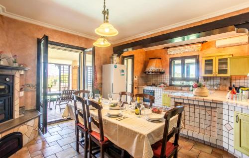 Brucoli House | Beach Front Home In Brucoli