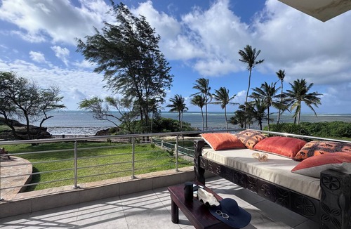 Malindi Marine National Park Villa | Beach front Spacious 8-bedroom villa in enjoyable Malindi with AC, WiFi