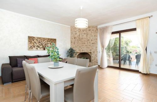 Agrustos Apartment | Beach Villa 300MT from the Sea AC BBQ Jacuzzi