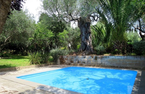 Castiglione della Pescaia House | Beautiful apartment in villa for 4 people with WIFI, pool, A/C, TV, terrace and pets allowed