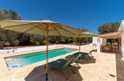 San Vito dei Normanni Villa | Beautiful private villa for 6 guests with A/C, WIFI, private pool and TV, close to Ostuni