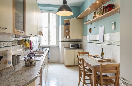 Rione XIV Borgo Apartment | Beautiful and comfortable,Vatican Borgo Pio,large,quiet,family-friendly,WIFI AC