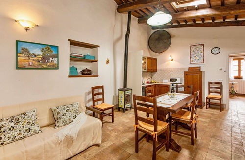 Popoltaio-Schiacciato Villa | Beautiful apartment in villa for 8 people with pool, A/C, WIFI, TV and patio