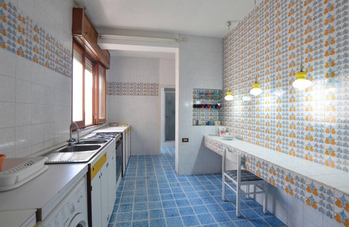 Cava dʼAliga Apartment | Beautiful apartment in Cava D'Aliga with WiFi